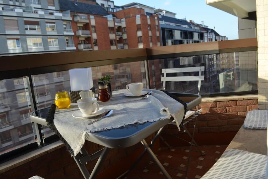 Apartamento Explora Oviedo A Pie Exterior foto